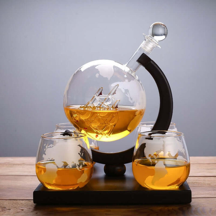 Whisky Decanter Set | Globe Decanter | Globe Decanter