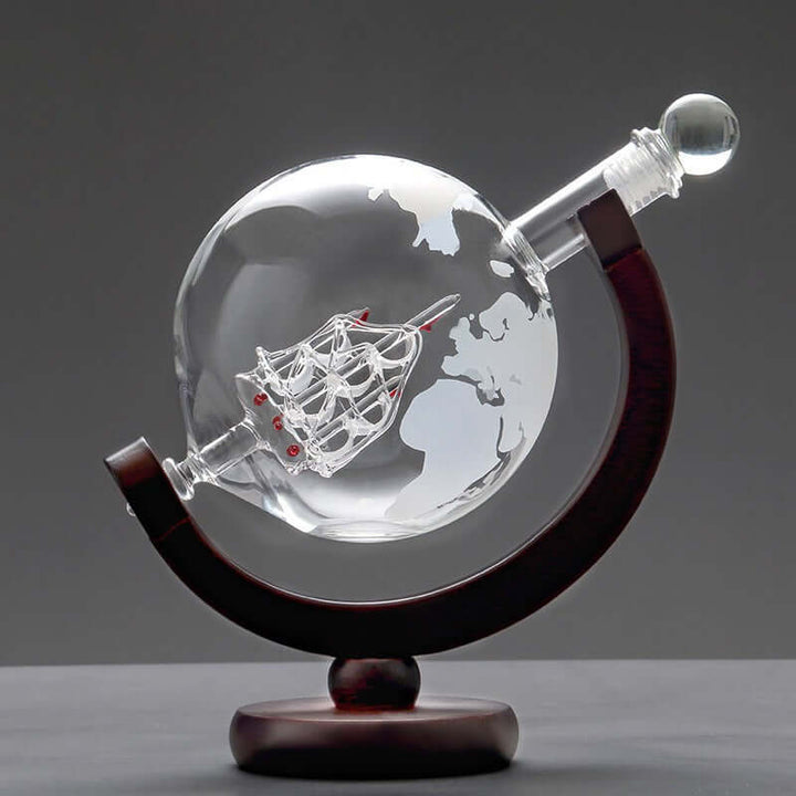 Whisky Decanter Set | Globe Decanter | Globe Decanter